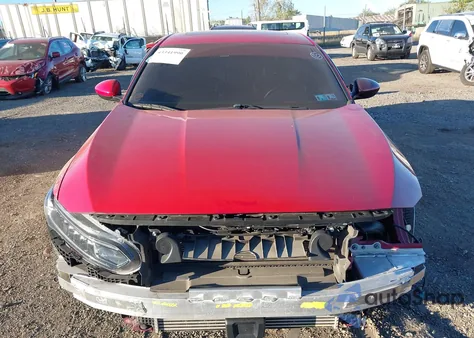 2018 Honda Accord Sport 2.0T из США, поврежденный, VIN 1HGCV2F3XJA053782